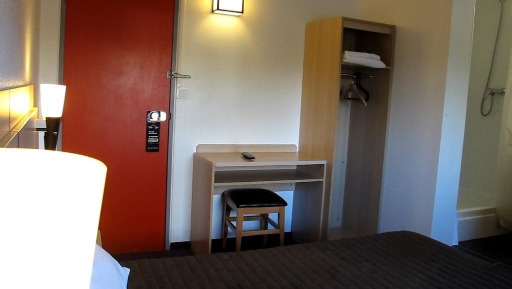 Hotel Class'Eco Courcouronnes Εξωτερικό φωτογραφία