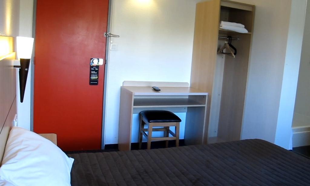 Hotel Class'Eco Courcouronnes Εξωτερικό φωτογραφία