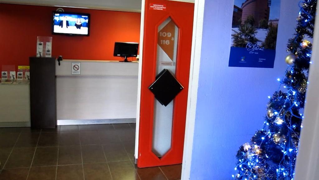 Hotel Class'Eco Courcouronnes Εξωτερικό φωτογραφία